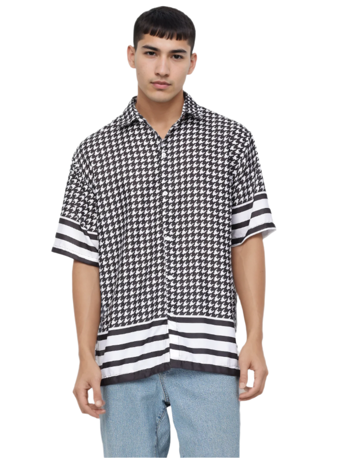 Hemsters Black & White Print Half Sleeve Relaxed Shirt