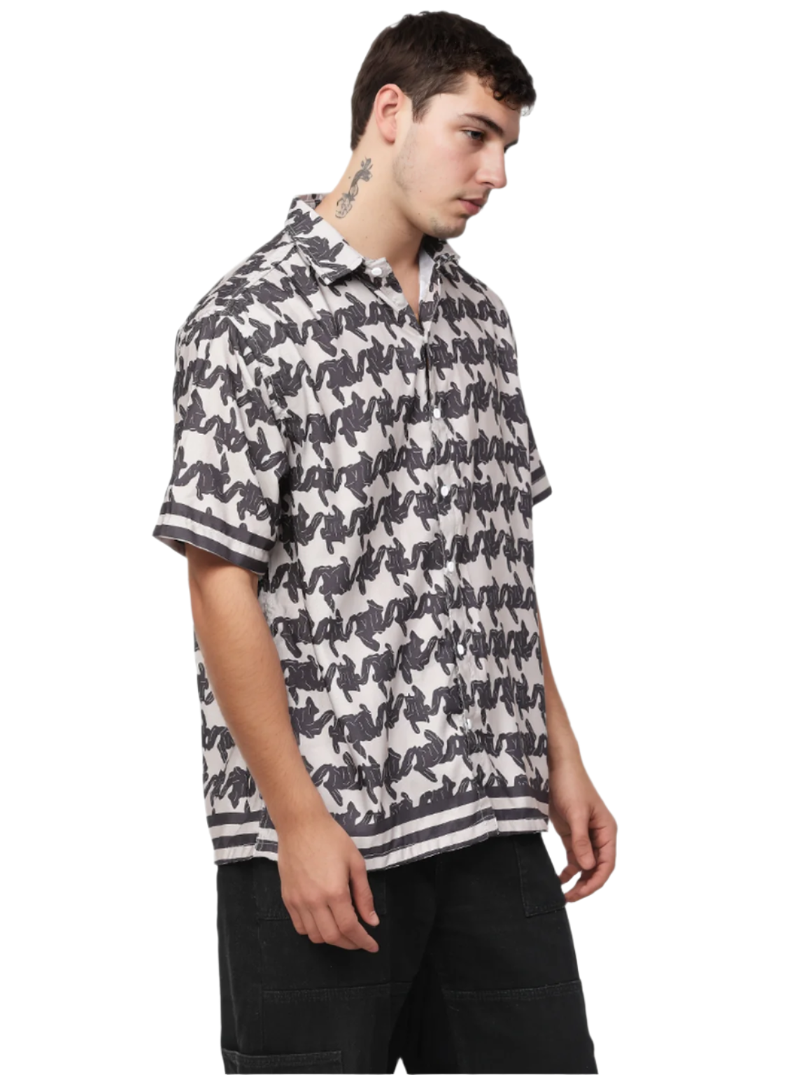 Hemsters Regular Black & White Printed Short Sleeves Shirt