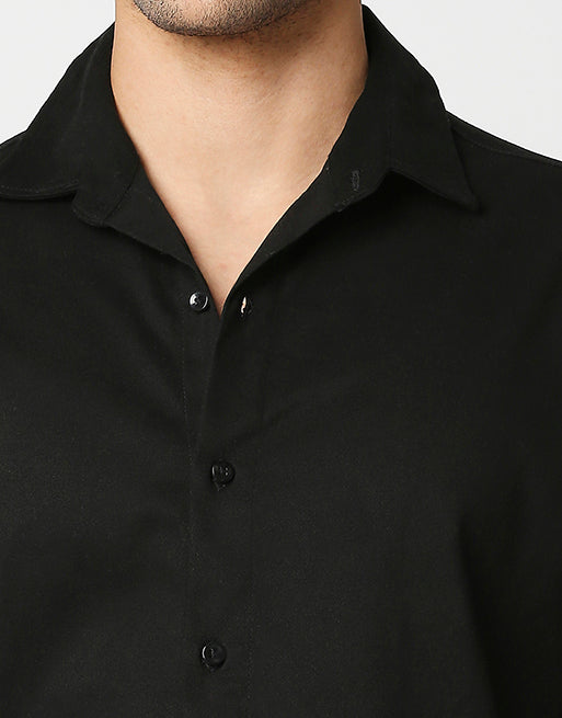 Hemsters Black Half Sleeve Relaxed Fit Shirt For Men