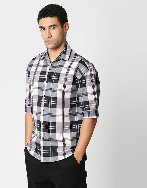 Hemsters Cream Checkered Relaxed Fit Half Sleeve Shirt For Men