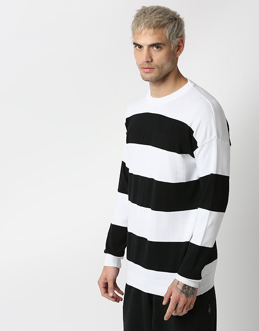 White And Black Off Shoulder Sweatshirt