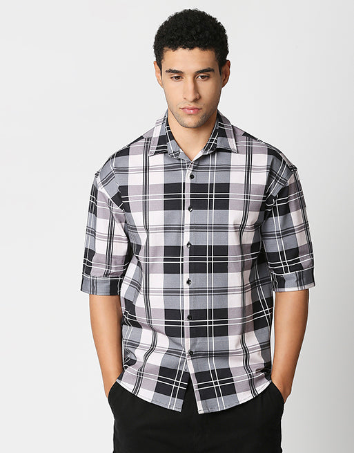 Hemsters Cream Checkered Relaxed Fit Half Sleeve Shirt For Men